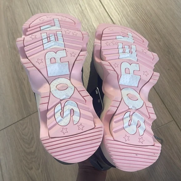 Sorel Kinetic Impact Conquest Sneaker Boot Size 7.5 NWOB Waterproof Suede - Picture 10 of 10